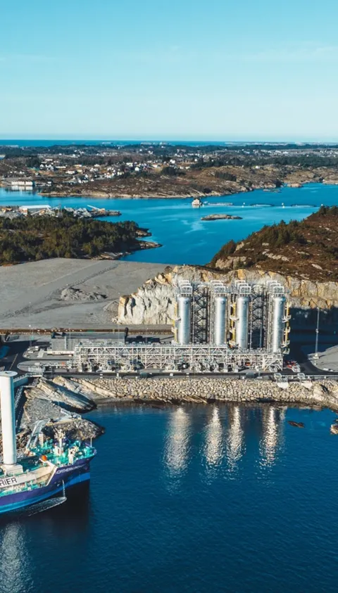 Northern Pioneer CO2 transport ship at Northern Lights receiving terminal in Øygarden, Norway.